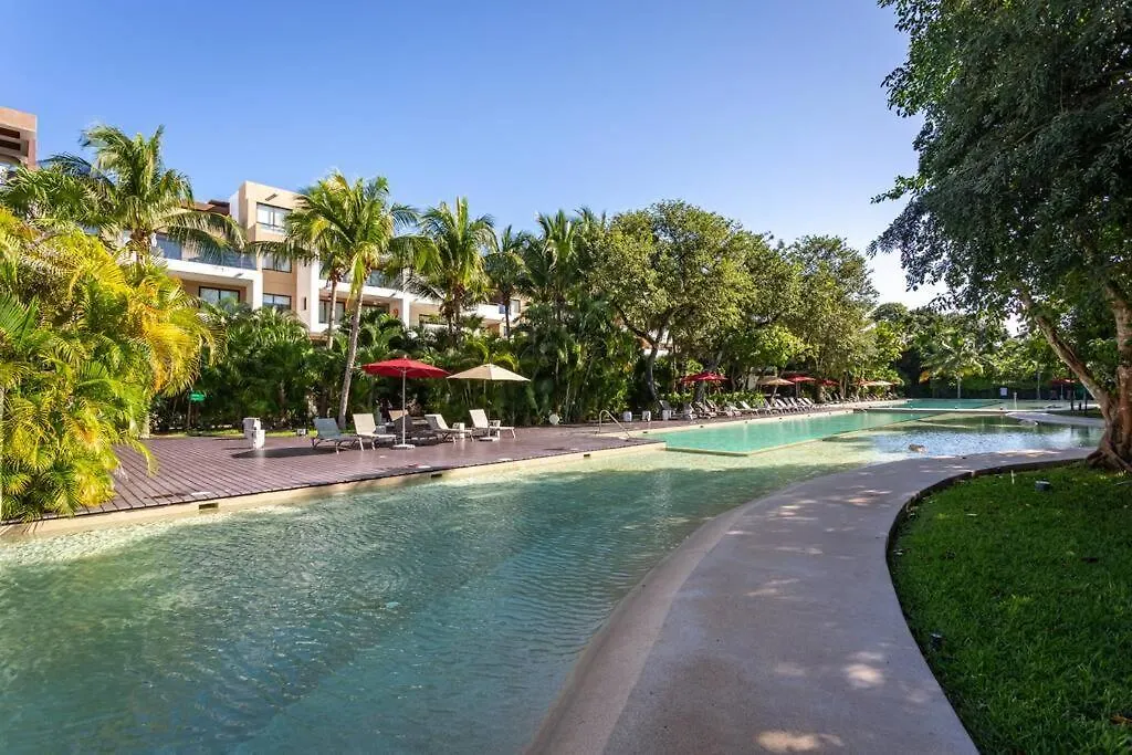 Ochoa 209 Luxury Condo Private Beach Club Playa del Carmen 0*,