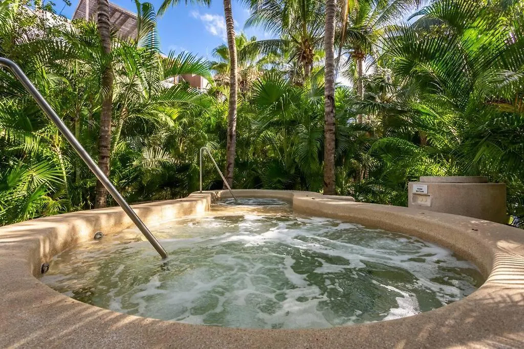 Apartment Ochoa 209 Luxury Condo Private Beach Club Playa del Carmen Mexico