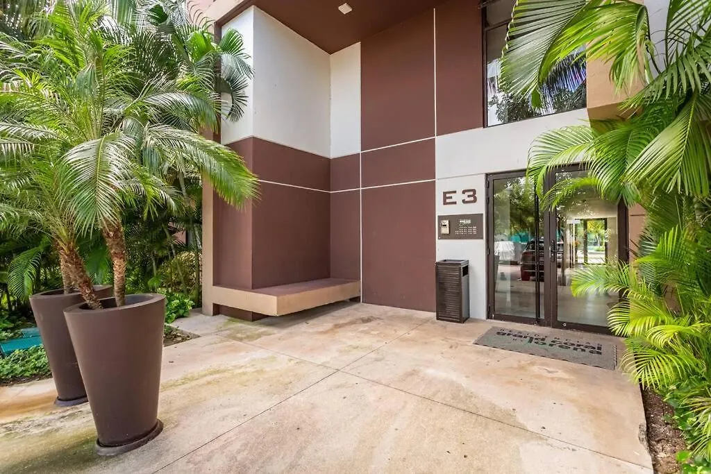 Ochoa 209 Luxury Condo Private Beach Club Playa del Carmen 0*,